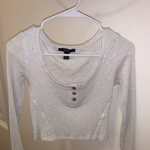 Forever 21 women’s Long sleeve crop top